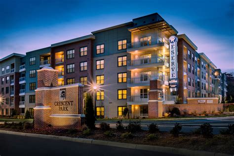 Apartments near east west connector  Dunkin' 3