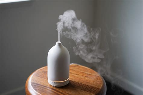 InnoGear Essential Oil Diffuser with Oils, 150ml Aromatherapy Diffuser