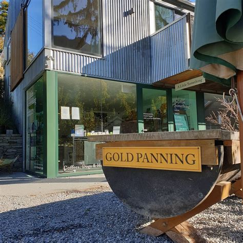 Arrowtown gold panning  offers hands on gold panning tutorials in our trough outside the Arrowtown Curios store, nestled right by the Chinese Village and historic Dudley's