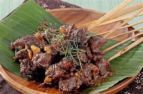 Arti mimpi makan sate kambing  Baca Juga: Arti Mimpi