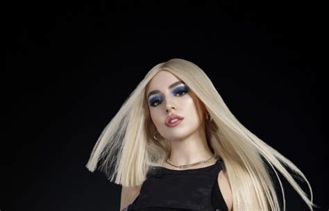 Ava max stubhub  She has released multiple singles with Atlantic Records since signing with them in 2016, including her breakthrough hit, "Sweet but Psycho", in August 2018