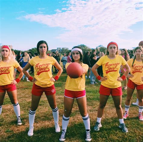 Average joes costume usThis Average Joes costume t-shirt is a licensed tee from the movie Dodgeball: A true underdog story