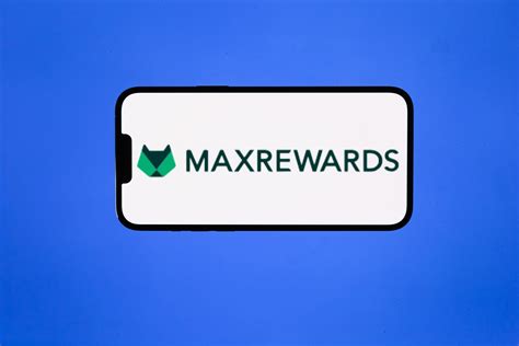 Awardwallet vs maxrewards Yes