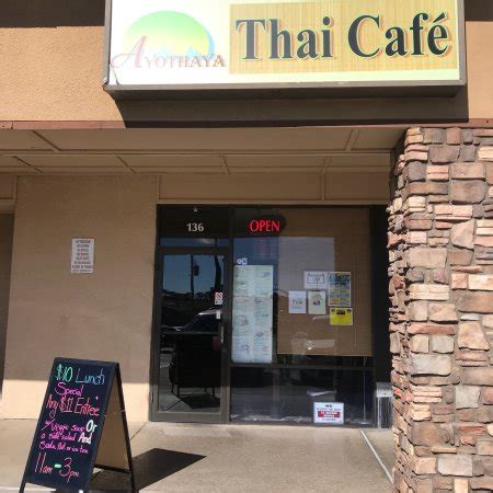 Ayothaya thai cafe payson  Beeline Cafe (815 S