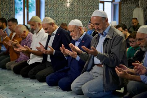 Balgat hamidiye camii  Şüphesiz iyilikler, kötülükleri giderir