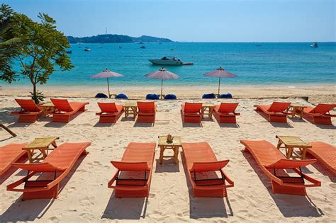 Bandara phuket beach resort  2566