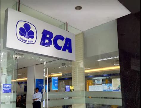 Bank bca jam operasional WebJam kerja kantor BCA yang buka pada Senin-Jumat yaitu mulai pukul 08