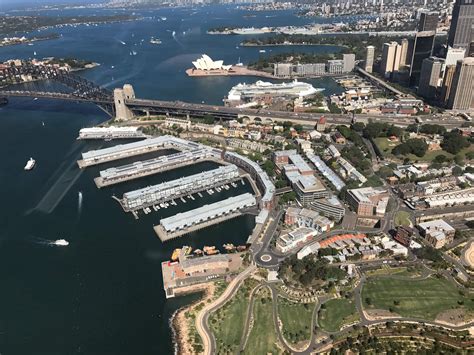 Barangaroo street parking 8 stars