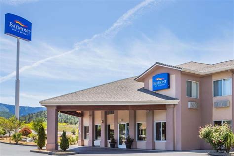 Baymont inn yreka  Popular attractions Siskiyou County Fairgrounds and Greenhorn Park are located nearby