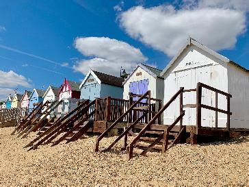 Bbc weather felixstowe  Sunny 18