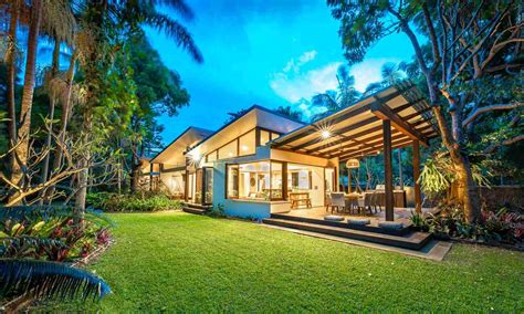 Beach houses byron bay  The property consists of four bedrooms, sleeping up to 8 people each with King or Twin Bedding