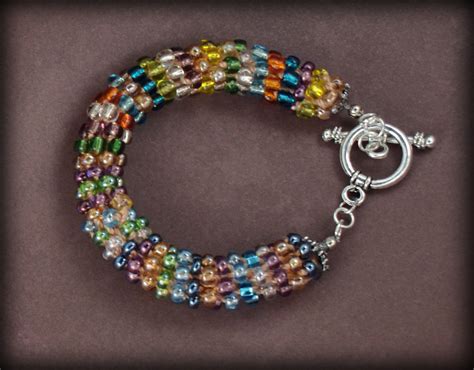 Bead Bracelet Making Kit, Shynek Bead Friendship Bracelets Kit with Pony  Beads