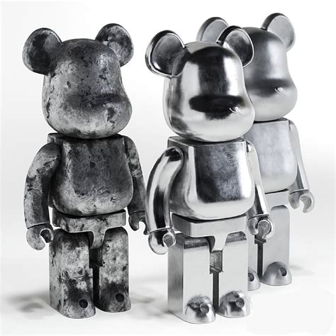 Bearbrick 88 e wallet  3