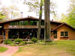 Bed and breakfast eagle river wi  From $126 per night