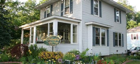 Bed and breakfast michigan saugatuck The Kingsley House Bed and Breakfast an Award Winning Inn offering the best of everything