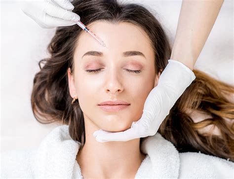 Belladerm maple grove Belladerm MedSpa TM is Maple Grove's state-of-the art medical spa, offering today's most advanced and effective skin rejuvenation procedures to the greater Minneapolis communities