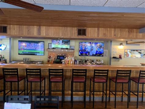 Bemus point bars  Bar 4739 NY-430 Bemus Point, NY 14712 (716) 386-3229 ( 70 Reviews ) Bemus Point Golf Club & Tap House