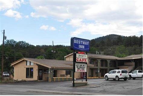 Bestway inn ruidoso nm 4 miles from Grindstone Lake