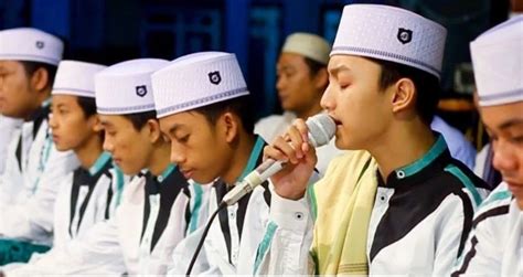 Biaya mengundang hadroh syubbanul muslimin  FULL ALBUM NISSA SABYAN SHOLAWAT TERBARU YA MAULANA |