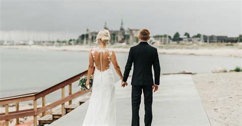 Billigt bryllup med overnatning sjælland Som landsdækkende fotograf til bryllup ser man med en fuld kalender hvert år, mange skønne selskabslokaler