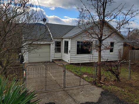 Bingen wa houses for rent  Browse the best houses with wheelchair and handicapped access with wheelchair access and pool available for rent, use our search filters and score your perfect place!Get a great Bingen, WA rental on Apartments