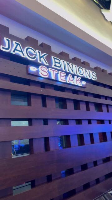 Binions steakhouse 