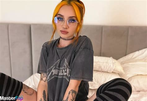 Blinkksg sex tape  34