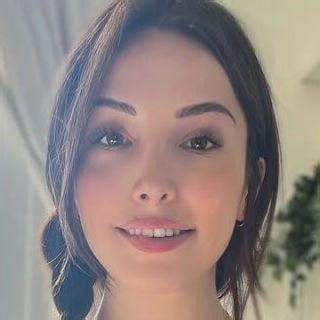 Blinkx leakes  Blinkx (Liz) is a British Twitch streamer