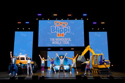 Blippi eastlink centre  Blippi Explores a Water Park! 28m