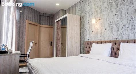 Blossom inn tbilisi 1 km from Rustaveli's theater