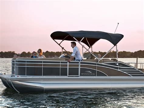 Boat dealers in dubuque iowa  Group Sales and Marketing: Susan Yarolem (800) 297-0034 x 204 (309) 764-1952 x