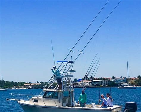 Boca boat rentals  It can be a milestone celebration, a sweet 16 or quinceañera party, or a 21 st birthday bash with 50+ guests, and partying on the water will always make it better