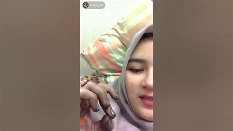 Bokep colmek hijab  Ngentod Kuli Bangunan