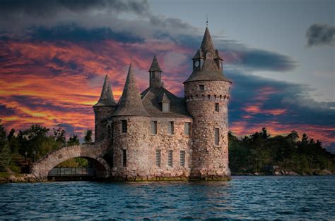 Boldt castle app One island