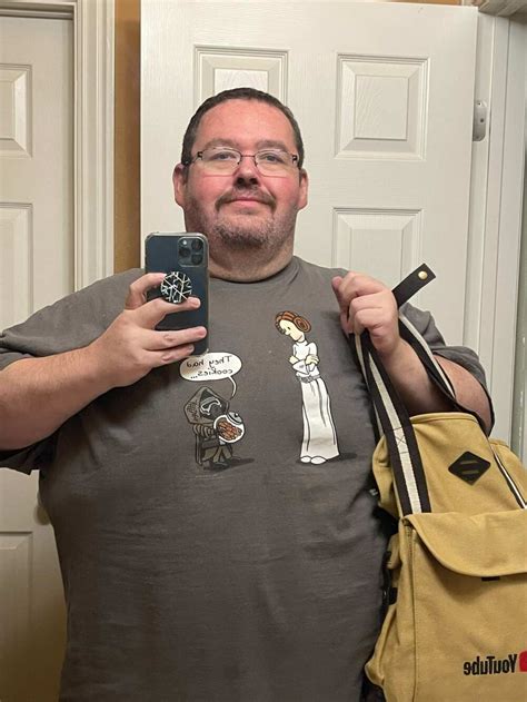 Boogie2988 escort Boogie2988 sells entire Magic collection after massive crypto loss & refusing regular employment NEWS Locked post