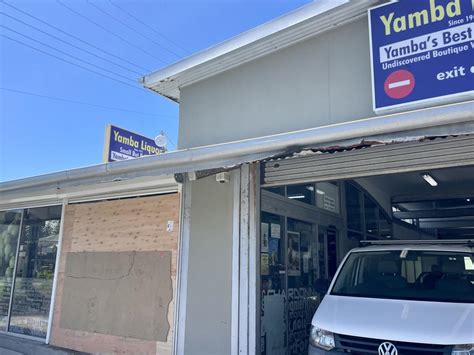 Bottle shop yamba 1 miles from Yamba