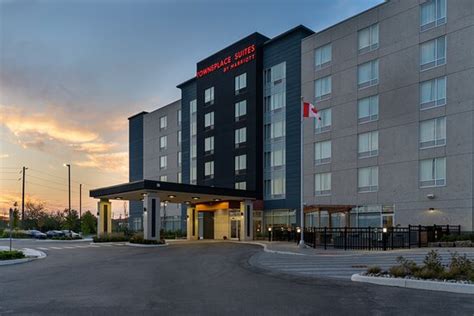 Brantford hotel and suites  friendly staff, clean and comfortable rooms with nearby highway accessMore details