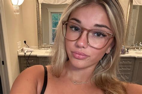 Breckiehill leaked videos Breckie Hill’s shower video went viral, taken from her OnlyFans account