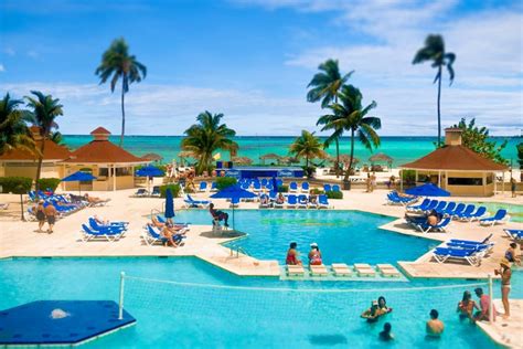 Breezes resort bahamas reviews Breezes Resort Bahamas All Inclusive