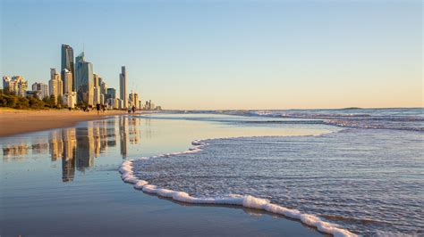 Broadbeach car hire  per person