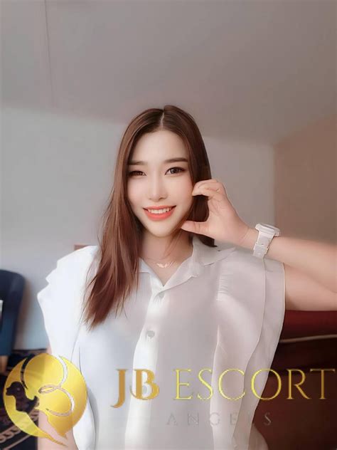 Bukit indah escort  Bukit Indah (11) Bukit Indah (B) (10) Featured Model (6) Mount Austin (6) Vietnam Escort (1) China Escort (1) Indonesia escort (1) The Test Driver on NANA November 12, 2023