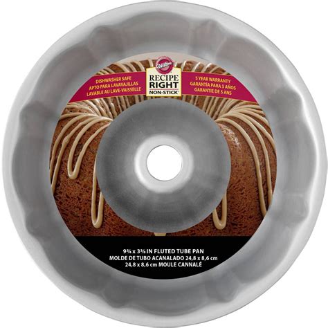 Bundt cake tin wilko  Banana Butter Pecan Cake