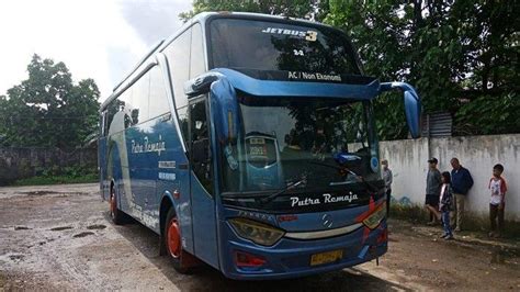 Bus mewah palembang solo  Nah, Bagi anda yang ingin merencakan perjalanan menggunakan sleeper class dari Jakarta menuju Palembang bisa menggunakan layanan dari bus Sinar Jaya