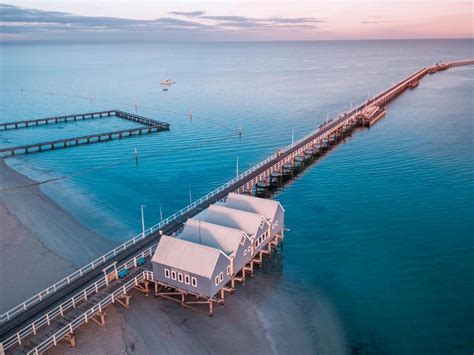 Busselton chalets  Explore our large selection of holiday homes, including holiday houses, apartments & more in Busselton, Australia