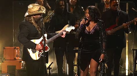 2024 CMAs: Jennifer Hudson, Chris Stapleton Perform Aretha ... - People