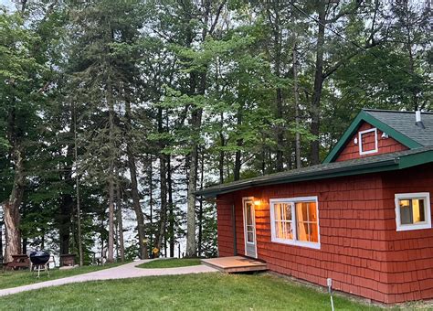 Cabins near apostle islands  Buffalo Bay Campground RVs, trailers and tents