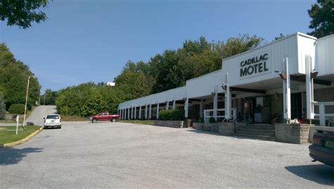 Cadillac motel st albans vt  Hotels near (BTV) Burlington Intl Airport