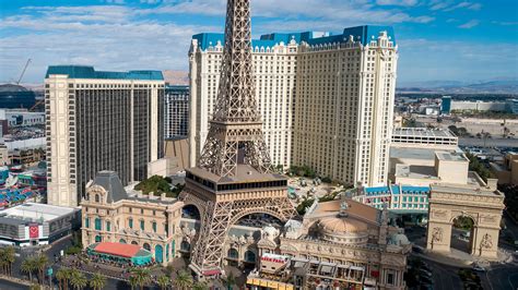 Caesars forum skybridge m