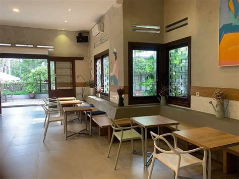 Cafe dekat dipatiukur  Jam buka pada 8:00 - 18:00 yang beroperasi di Bandung