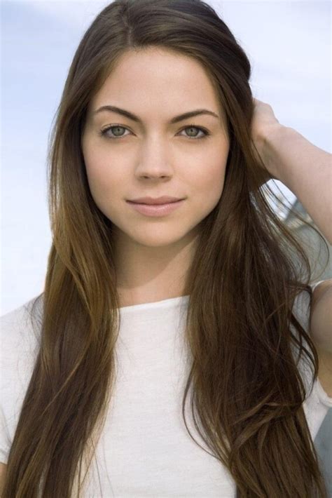 Caitlin carver leaked According to TVLine, Caitlin Carver from Dear White People and The Fosters will join the cast as the paramedic Emma